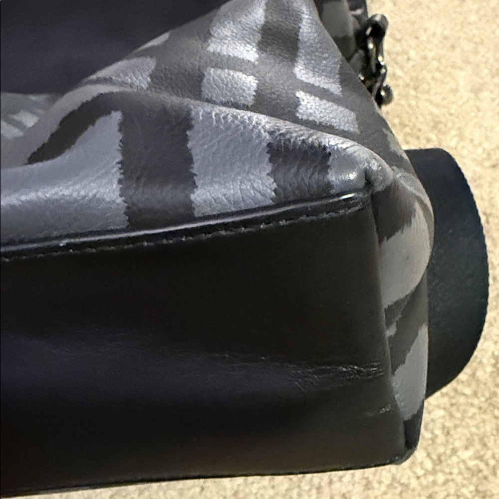 Coach Charles Foldover Tote Black & Grey Plaid - Picture 7 of 16